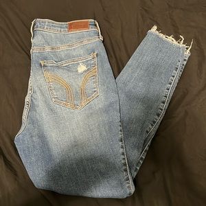 Hollister High Rise Skinny Jean
